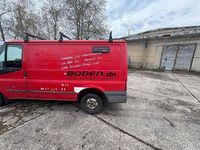 Second-hand Ford Transit 101 CP (74 kW) 2013 Roșu Pickup