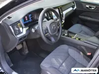 Gebraucht Volvo V60 145 PS (106 kW) 2023 Kombi