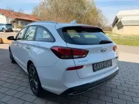 Gebraucht Hyundai i30 Trend 160 PS (117 kW) 2023 Weiß Kombi