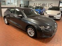 Gebraucht Audi A3 Basis 110 PS (80 kW) 2023 Schwarz Limousine