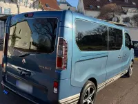 Gebraucht Renault Traffic 145 PS (106 kW) 2017 Blau Van / Kleinbus