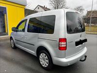 Gebraucht VW Caddy Trendline 102 PS (75 kW) 2011 Silber Van / Kleinbus
