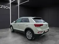 Gebraucht VW T-Roc Move 110 PS (80 kW) 2024 Ascotgrau SUV