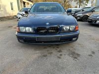 Gebraucht BMW 520 150 PS (110 kW) 1997 Blau Limousine