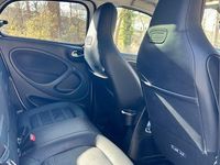 Gebraucht Smart ForFour 90 PS (66 kW) 2019 Weiß Kleinwagen