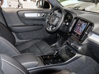 Nowe Volvo XC40 Plus 197 KM (144 kW) 2026 Niebieski SUV