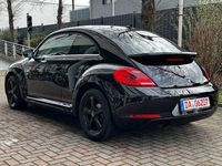 Gebraucht VW Beetle Cup 105 PS (77 kW) 2014 Schwarz Kleinwagen