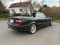 Gebraucht BMW 325 Cabriolet 192 PS (141 kW) 1993 Schwarz Cabrio