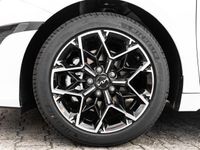 Neu Kia ProCeed GT-Line 140 PS (102 kW) 2025 Carraraweiß Kleinwagen