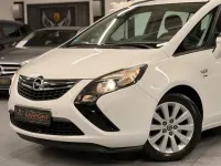 Gebraucht Opel Zafira Tourer Active 165 PS (121 kW) 2014 Schneeweiss/olympic/summit whi Van / Kleinbus