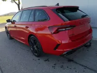 Neu Skoda Octavia RS 325 PS (239 kW) 2025 Velvetrot metallic Kombi