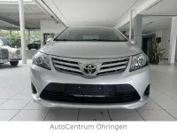 Gebraucht Toyota Avensis Basis 132 PS (97 kW) 2012 Silber Limousine