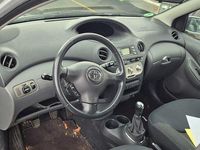 Gebraucht Toyota Yaris Sol 87 PS (63 kW) 2004 Silber Kleinwagen
