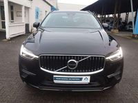 Gebraucht Volvo XC60 Core 197 PS (144 kW) 2023 Onyx black SUV