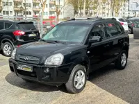 Gebraucht Hyundai Tucson 141 PS (103 kW) 2007 Schwarz SUV
