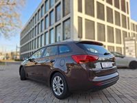 Second-hand Kia Ceed 90 CP (66 kW) 2014 Maro Hatchback