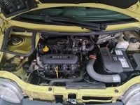 Gebraucht Renault Twingo 58 PS (42 kW) 2001 Gelb Kleinwagen