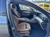 Gebraucht Mercedes E220 Avantgarde 194 PS (142 kW) 2019 Grau Kombi