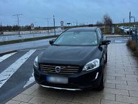 Gebraucht Volvo XC60 181 PS (133 kW) 2015 Schwarz SUV
