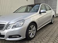 Gebraucht Mercedes E200 184 PS (135 kW) 2011 Grau Limousine