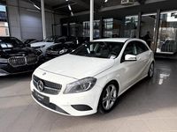 Gebraucht Mercedes A200 Style 156 PS (114 kW) 2012 Calcitweiss  unilack Limousine