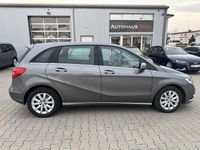 Gebraucht Mercedes B180 122 PS (89 kW) 2014 Grau Van / Kleinbus