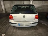 Gebraucht VW Golf III 90 PS (66 kW) 1999 Silber Kleinwagen