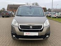 Gebraucht Peugeot Partner Tepee Allure 99 PS (72 kW) 2017 Lack nocciola metallic Van / Kleinbus
