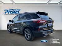 Second-hand Ford Kuga ST-Line 242 CP (177 kW) 2025 Negru SUV