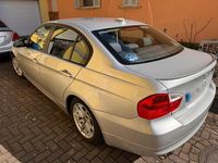Gebraucht BMW 320 150 PS (110 kW) 2005 Silber Limousine