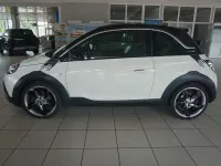 Gebraucht Opel Adam Rocks Rocks 116 PS (85 kW) 2015 Weiß Kleinwagen