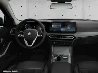 Gebraucht BMW 320 Efficient Dynamics 190 PS (139 kW) 2023 Skyscraper grau Kombi