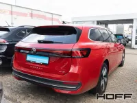 Gebraucht VW Passat Business 150 PS (110 kW) 2025 Rot Kombi