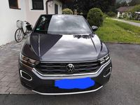 Gebraucht VW T-Roc Cabriolet Active 150 PS (110 kW) 2021 Grau Cabrio