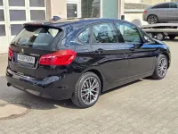 Używany BMW 225 Active Tourer Advantage 224 KM (164 kW) 2017 Czarny Minivan