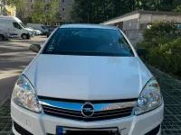 Gebraucht Opel Astra 90 PS (66 kW) 2010 Weiß Limousine