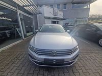 Gebraucht VW Passat 122 PS (89 kW) 2020 Reflexsilber (metallic) Kombi
