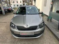 gebraucht Skoda Fabia Combi 1.2+AHK+NaviZB+1.Hand+BT+WR+Klima