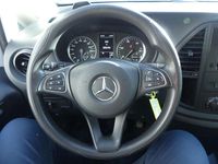 Gebraucht Mercedes Vito 190 PS (139 kW) 2017 Weiß Van
