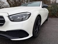 Gebraucht Mercedes E200 Night 197 PS (144 kW) 2022 Weiß Kombi