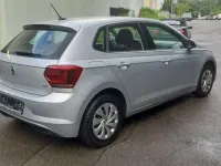 Gebraucht VW Polo Comfortline 90 PS (66 kW) 2019 Silber Kleinwagen