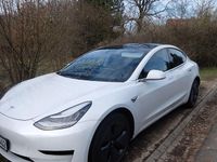 Gebraucht Tesla Model 3 Standard Range Plus 239 kW (325 PS) 2020 Weiß Limousine