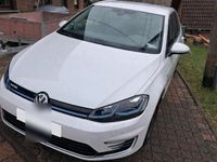 Gebraucht VW e-Golf 100 kW (136 PS) 2020 Weiß Kleinwagen