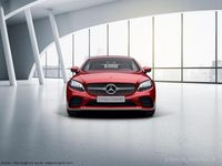 Gebraucht Mercedes C200 AMG 184 PS (135 kW) 2018 Manufaktur lack manufaktur hyazinthrot metallic Cabrio