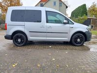 Second-hand VW Caddy 110 CP (80 kW) 2015 Argintiu Monovolum