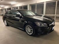 Gebraucht Mercedes CLA200 Shooting Brake 136 PS (100 kW) 2015 Schwarz Kombi