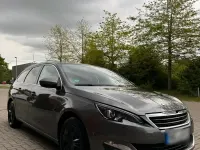 Gebraucht Peugeot 308 131 PS (96 kW) 2016 Grau Kombi