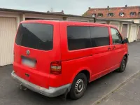 Gebraucht VW T5 105 PS (77 kW) 2005 Rot Van