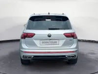 Gebraucht VW Tiguan R-line 200 PS (147 kW) 2024 Reflexsilber metallic SUV