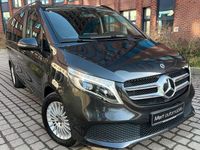 Gebraucht Mercedes V300 237 PS (174 kW) 2022 Grau Van / Kleinbus